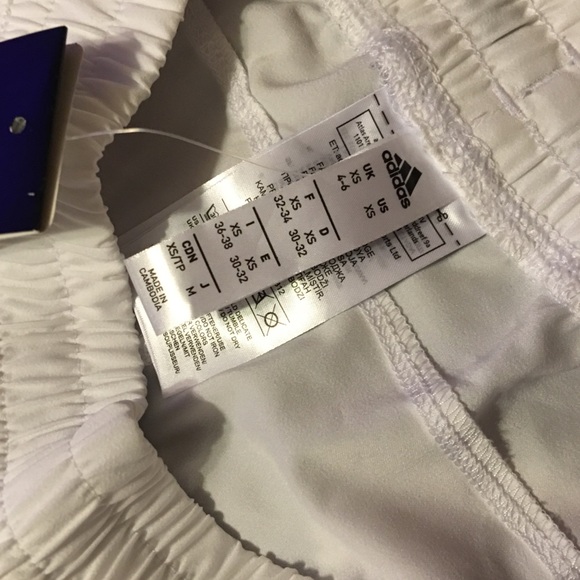 Adidas 2 Piece Short Active Set - Picture 3 of 7